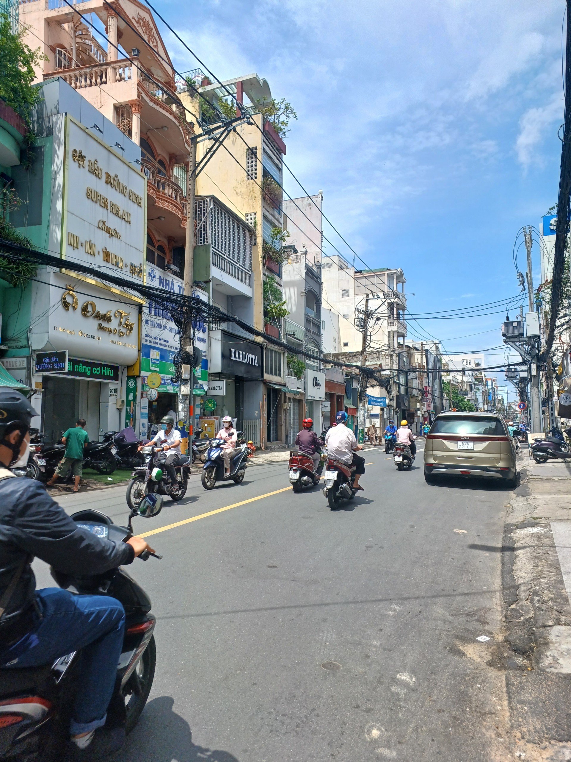 Cho thuê NC MTĐ + MTH Huỳnh Văn Bánh, Phường 12, Quận Phú Nhuận